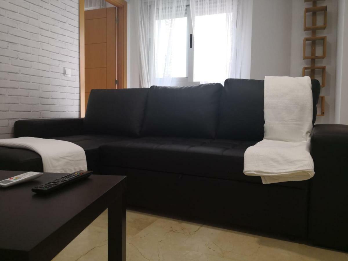 Apartamento La Victoria Малага Екстериор снимка