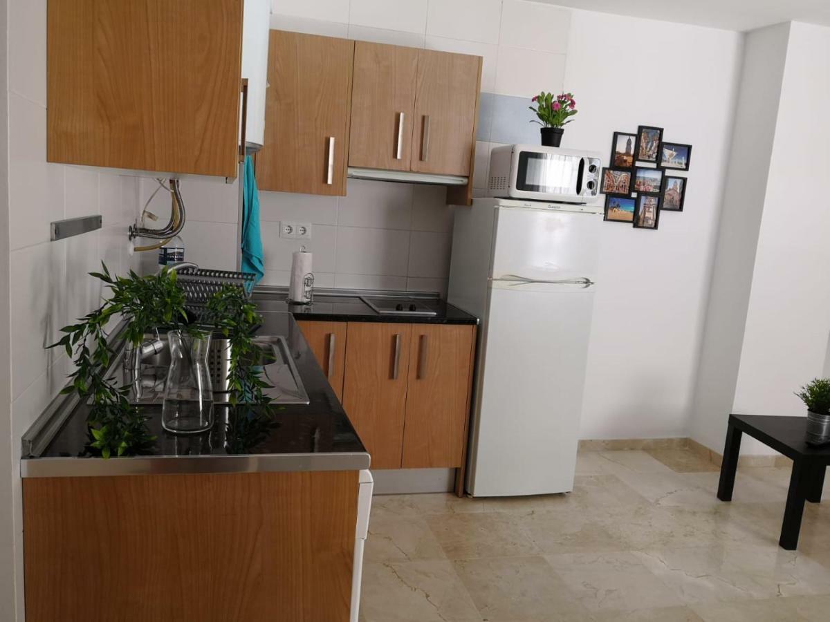 Apartamento La Victoria Малага Екстериор снимка