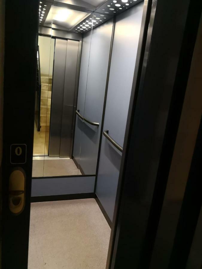 Apartamento La Victoria Малага Екстериор снимка